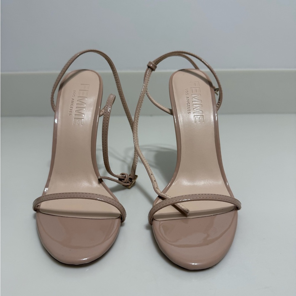 Femme LA The Necessary Sandals in beige - Picture 7 of 11